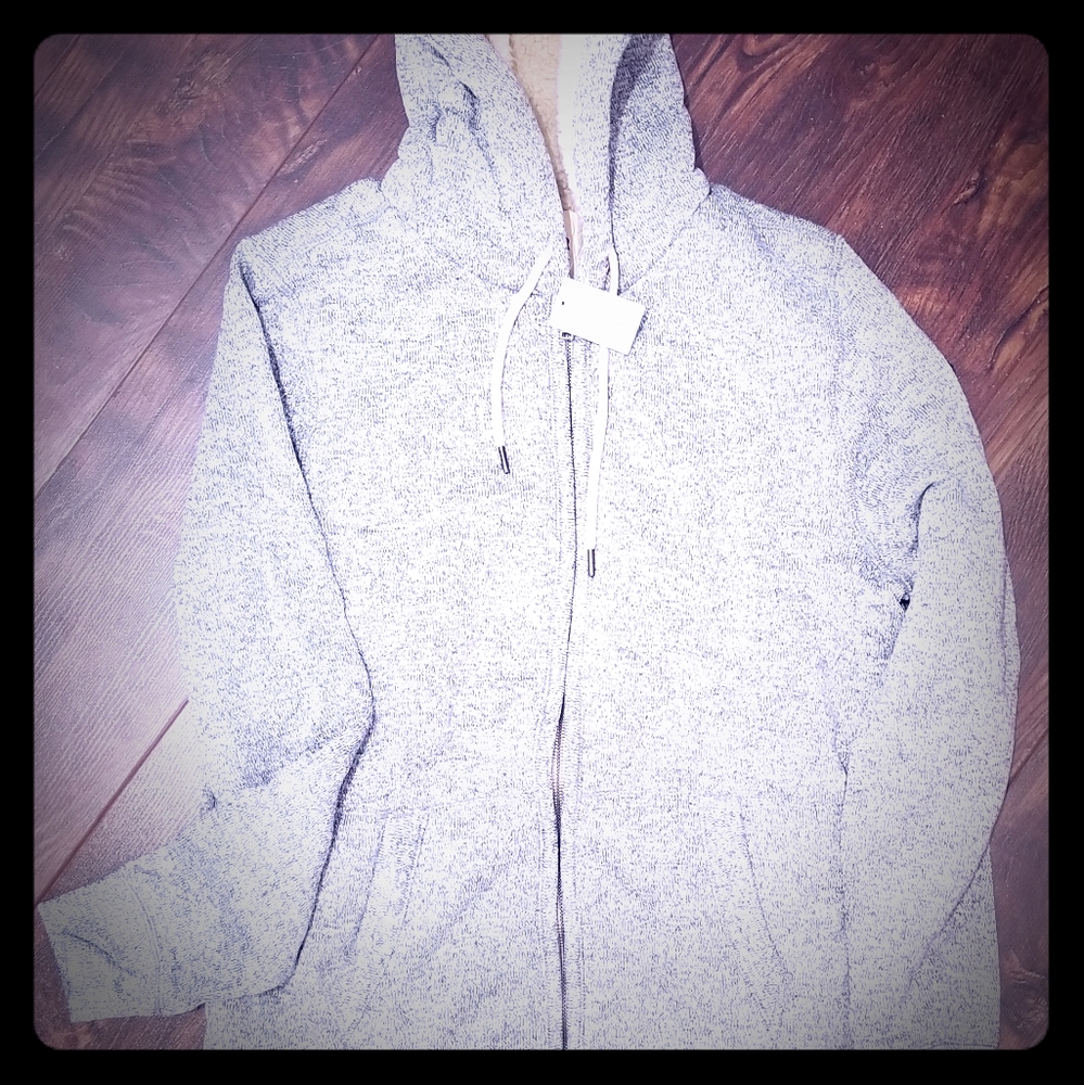 Hollister Sherpa Cozy Hoodie (Medium Size)